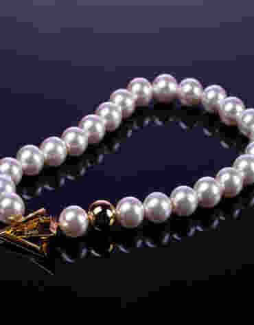 Upko Moist Eyes Pearl Necklace / Collar