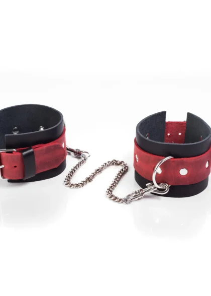 Kajdanki Crazy Horse Red L Whips