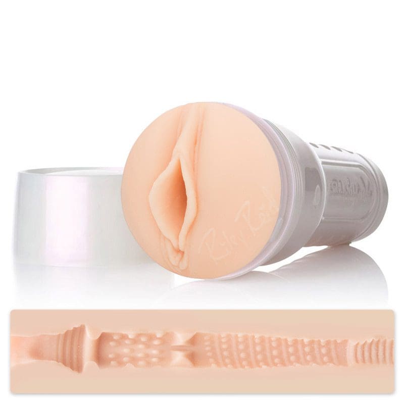 Masturbator Girls Riley Reid Utopia Fleshlight 4 Masturbator Girls Riley Reid Utopia Fleshlight